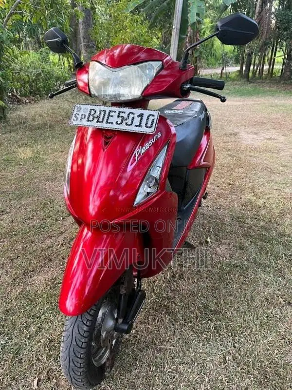 Hero Pleasure 2015 Motorbike (Used)