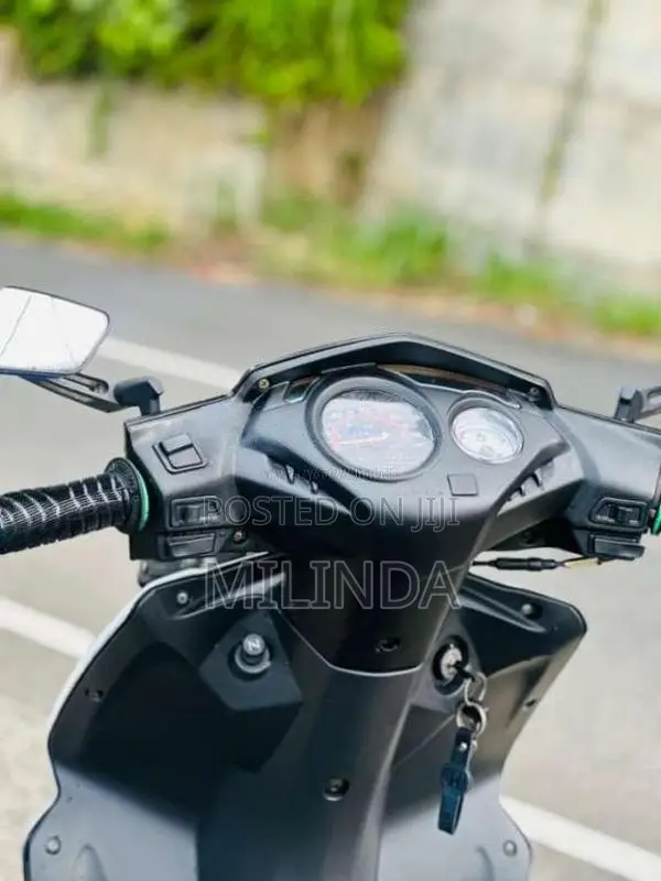 Honda Dio 2017 motorcycle (Used)