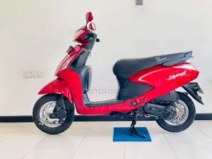 Hero Pleasure Scooter 2016 Motorbike (Used)
