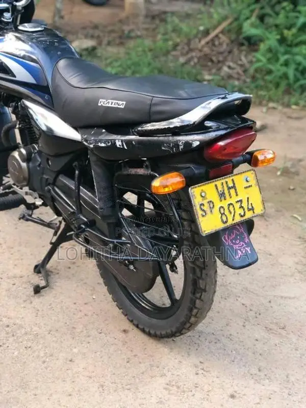 Bajaj Platina 125 2010 Motorbike (Used)