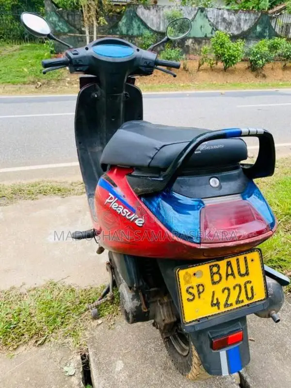 Hero Pleasure 2014 Motorbike (Used)
