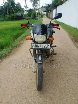 Hero-Honda Deluxe 2010 Motorbike (Used)