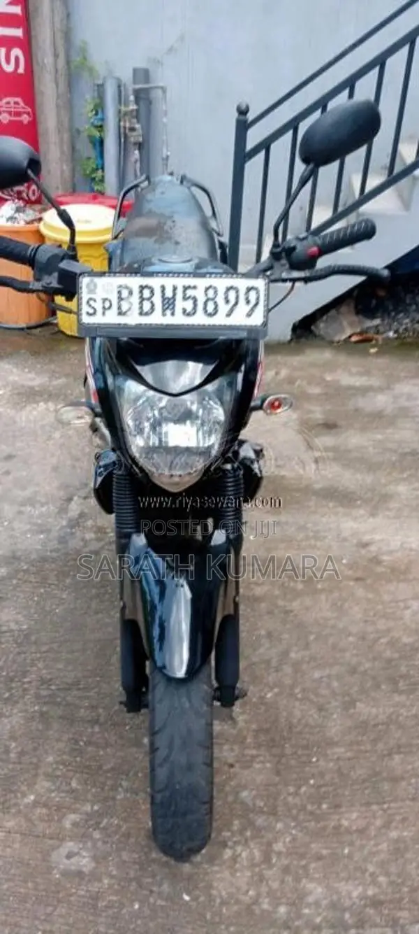 Yamaha FZ 2016 Motorbike (Used)