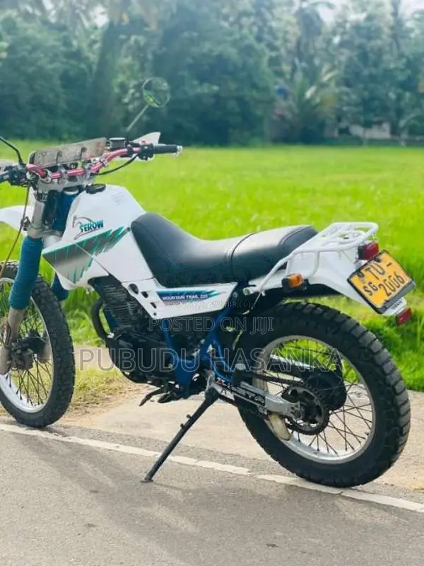 Yamaha Serow 225 2004 Motorbike (Used)