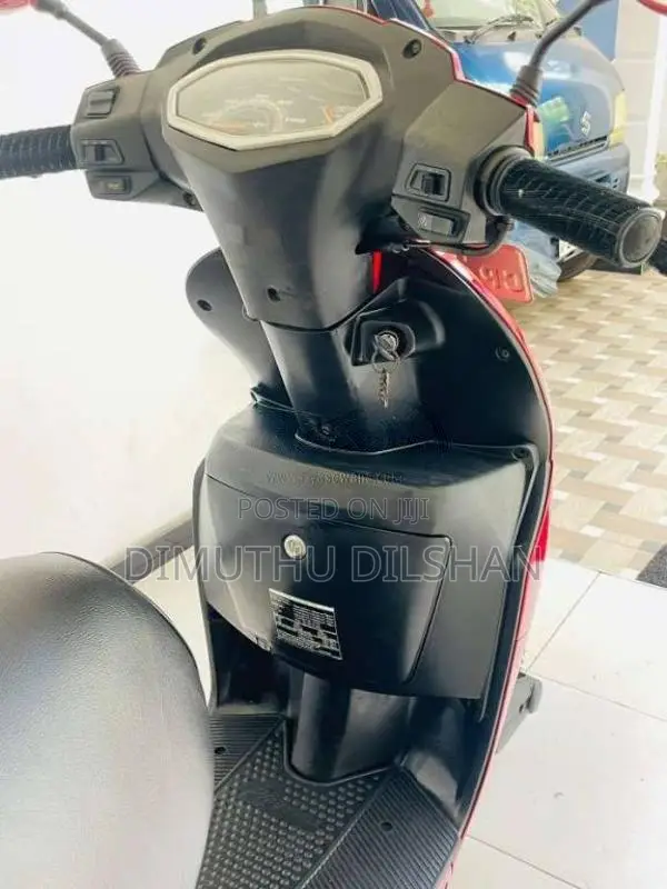 Hero Pleasure Scooter 2016 Motorbike (Used)