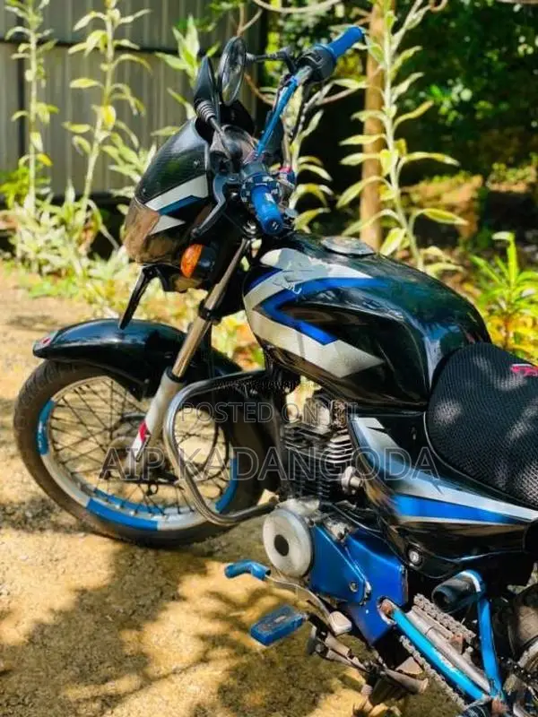 Bajaj CT-100 2012 Motorbike (Used)