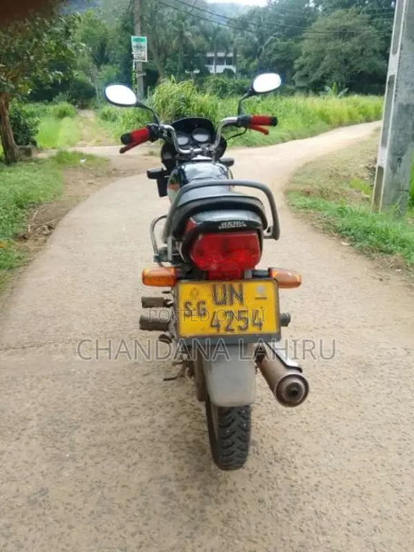 Hero-Honda Deluxe 2010 Motorbike (Used)