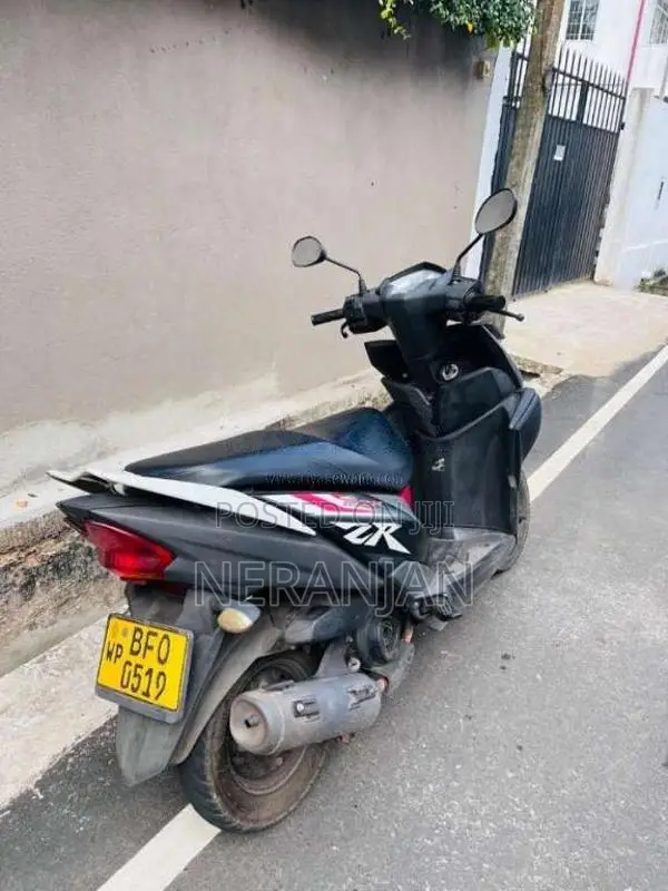 Yamaha Ray ZR 2017 Motorbike (Used)
