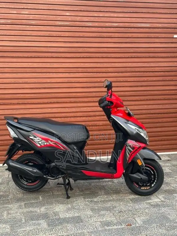 Honda Dio 2018 Motorbike (Used)