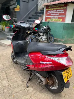 Hero Pleasure 2015 Motorbike (Used)