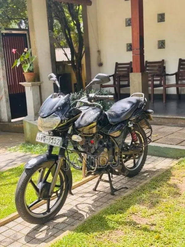 Bajaj Discover 2011 Motorbike (Used)