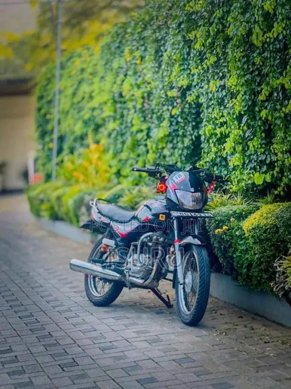 Bajaj CT-100 2018 Motorbike (Used)