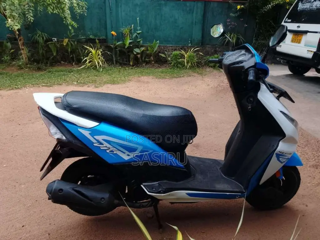 Honda Dio 2017 Motorbike (Used)