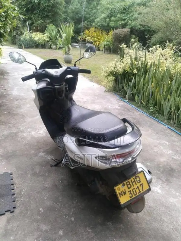 Suzuki Burgman 2019 Motorbike (Used)