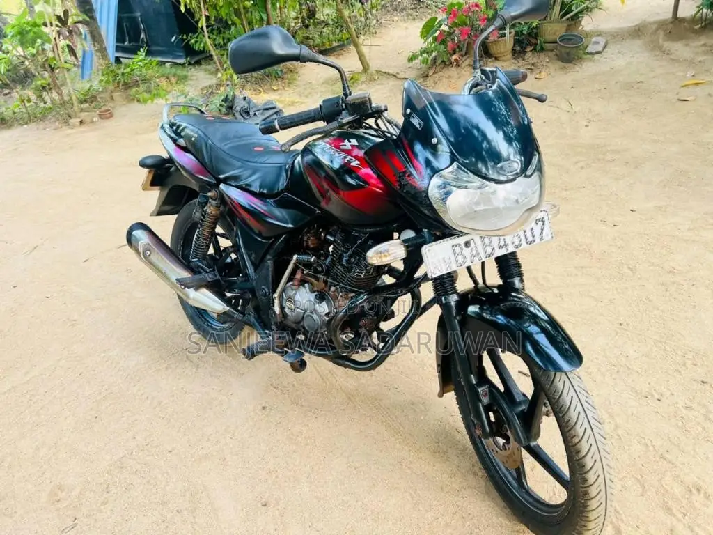 Bajaj Discover 2013 Motorbike (Used)