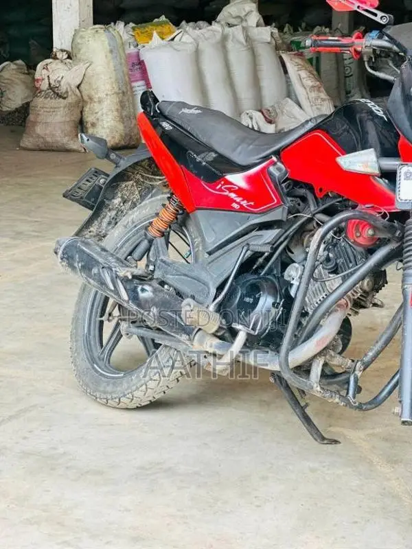 Hero Splendor ISmart 2018 Motorbike (Used)