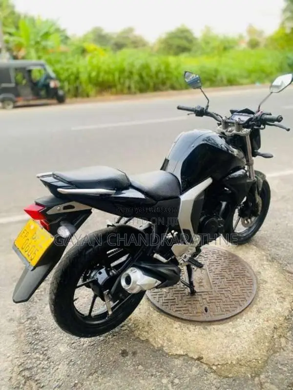 Yamaha FZ 2017 Motorbike (Used)