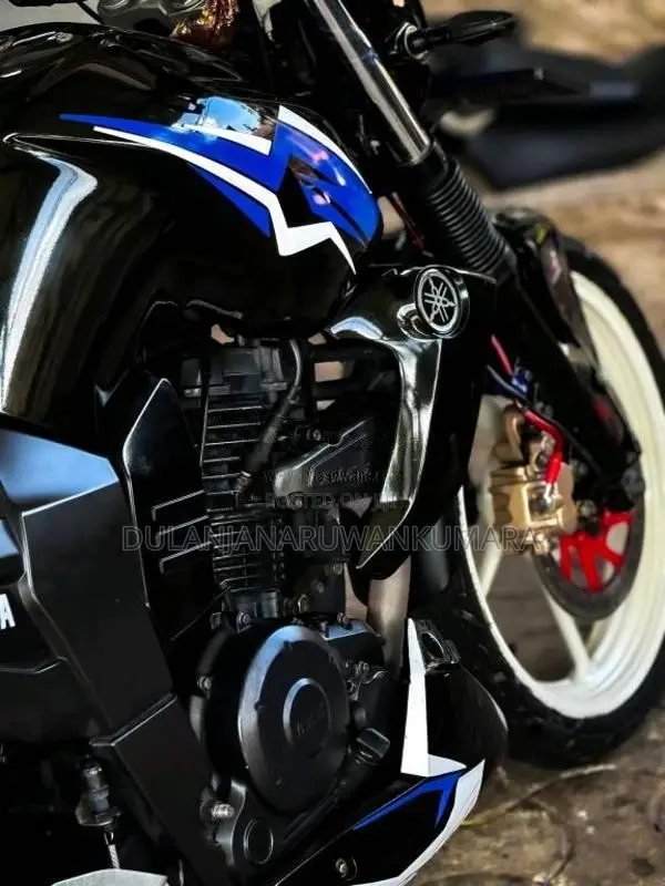 Yamaha FZ 2009 Motorbike (Used)