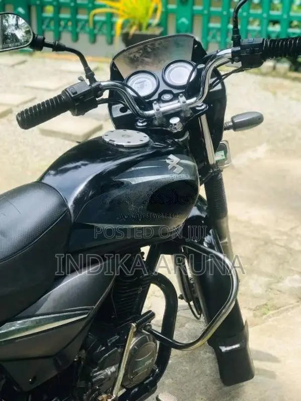 Bajaj Platina 2009 Motorbike (Used)