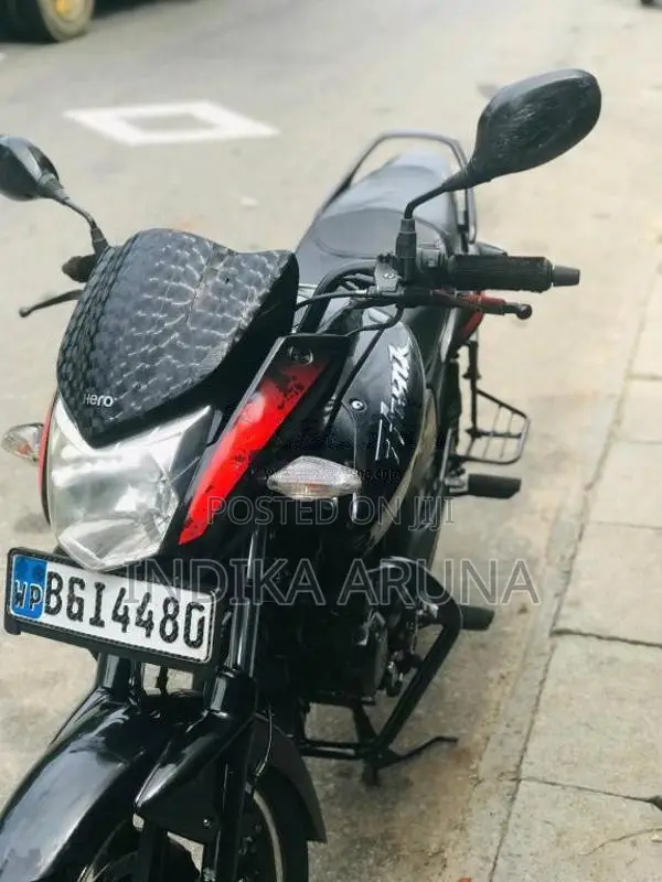 Hero Hunk 2018 Motorbike (Used)