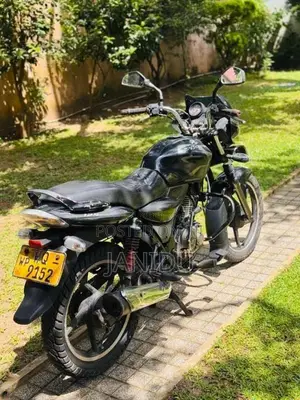 Bajaj Discover 2011 Motorbike (Used)