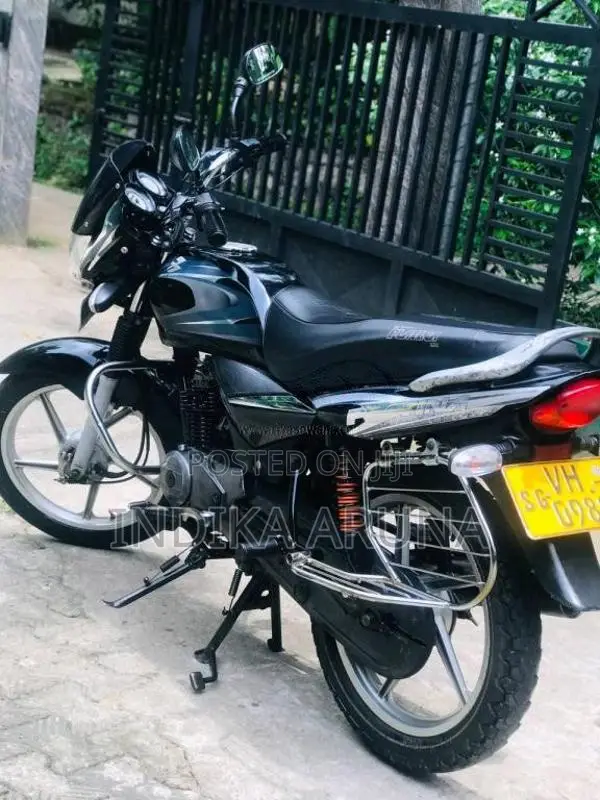 Bajaj Platina 2009 Motorbike (Used)