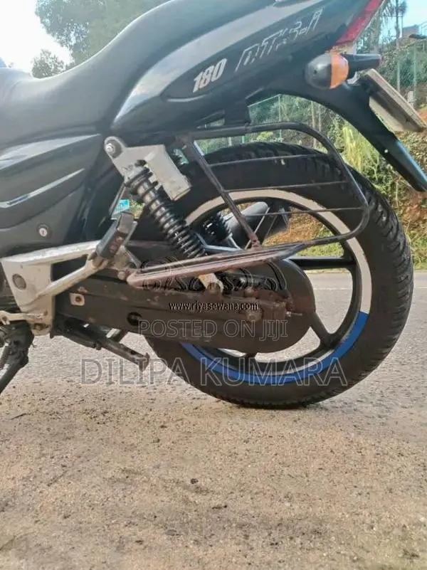 Bajaj Pulsar 180 2006 Motorbike (Used)
