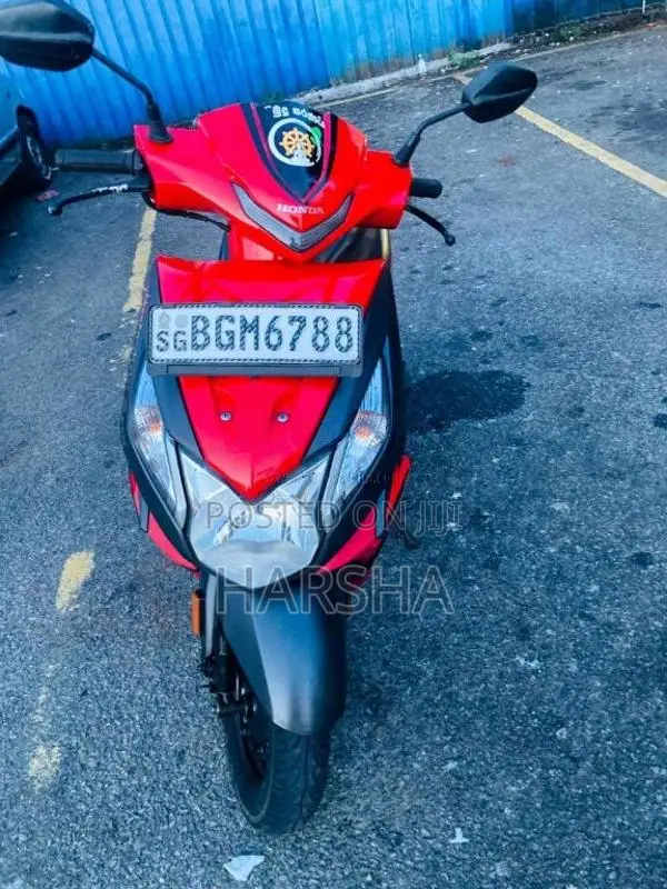 Honda Dio 2018 Motorbike (Used)