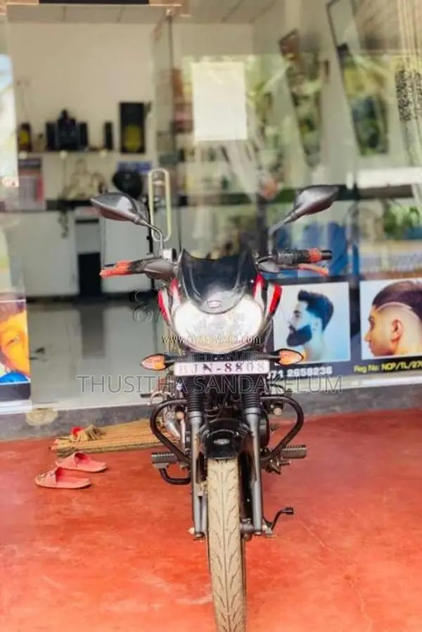 Bajaj Discover 125 2025 Motorbike (Used)