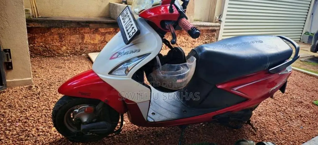 Hero Pleasure 2015 Motorbike (Used)