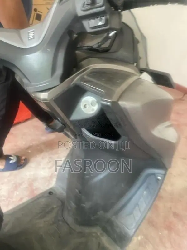 Suzuki Burgman 2019 Motorbike (Used)