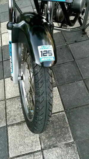 Hero-Honda Dawn 2010 Motorbike (Used)