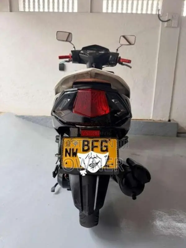 Honda Dio 2017 Motorbike (Used)