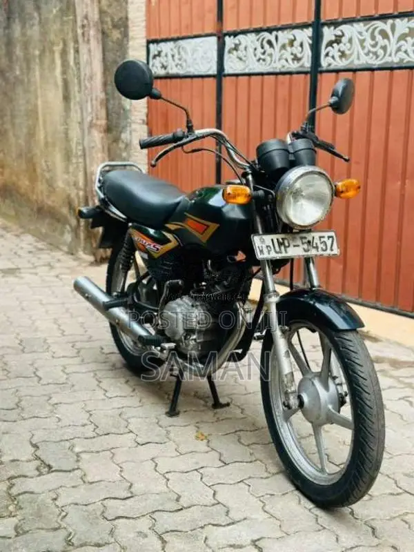 Yamaha Cruxs 2007 Motorbike (Used)