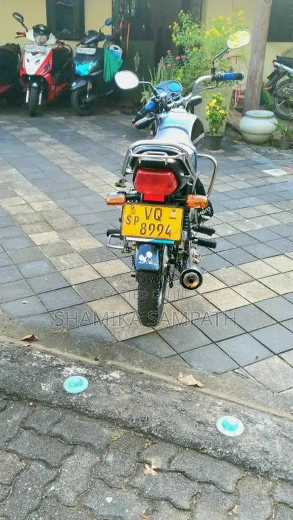 Hero-Honda Dawn 2010 Motorbike (Used)