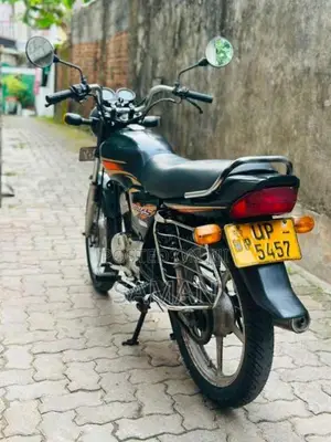 Yamaha Cruxs 2007 Motorbike (Used)