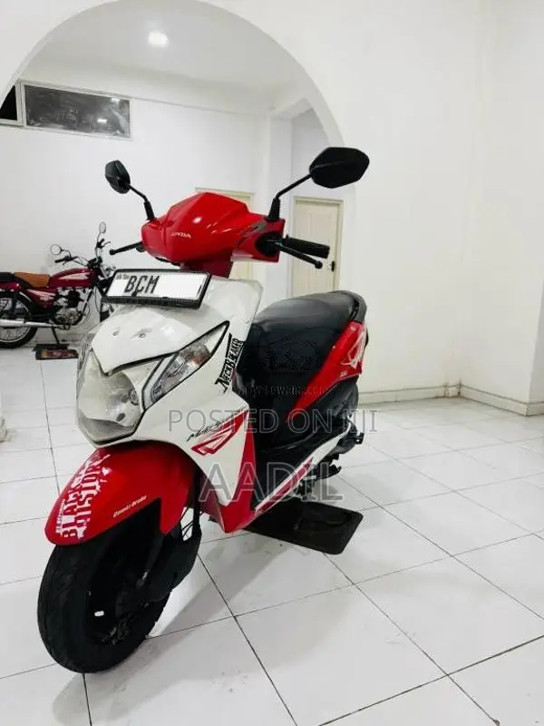 Honda Dio 2016 Motorbike (Used)