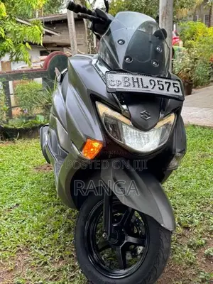 Suzuki BURGMAN 2019 Motorbike (Used)