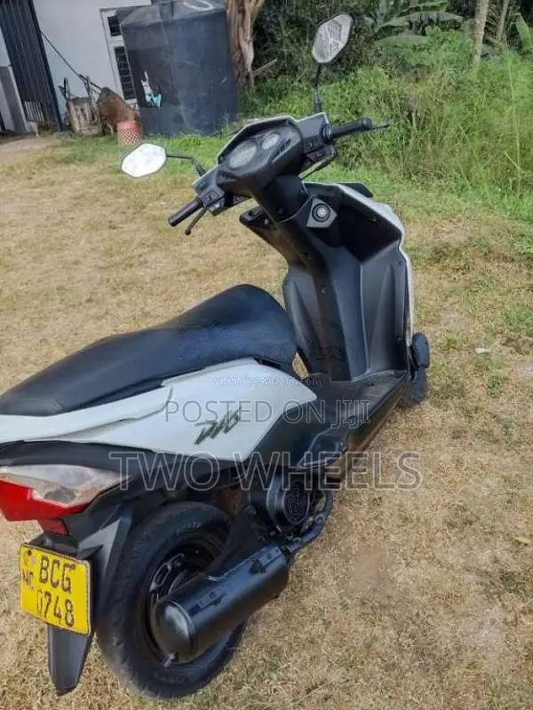 Honda Dio 2015 Motorbike (Used)