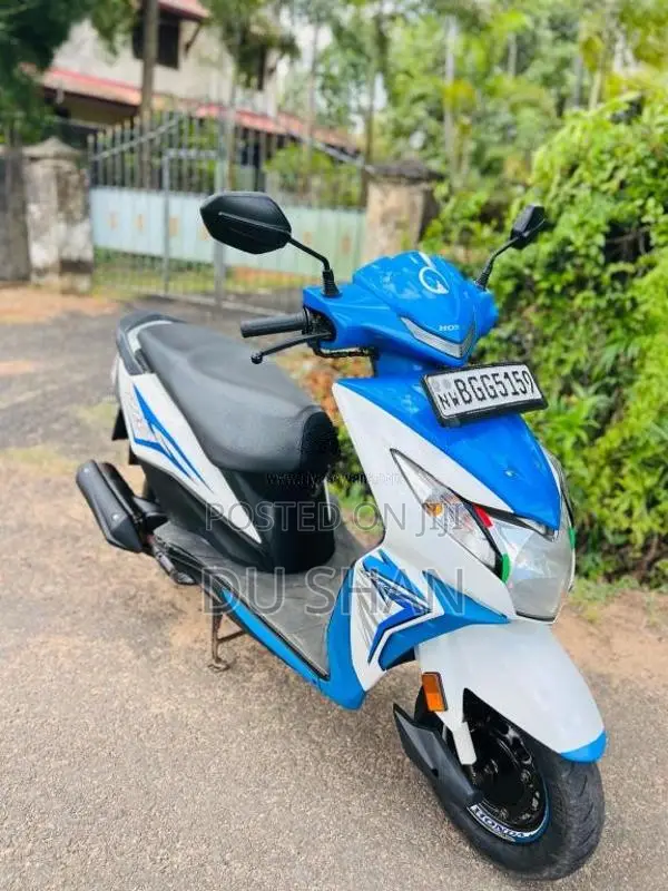 Honda Dio 2018 Motorbike (Used)