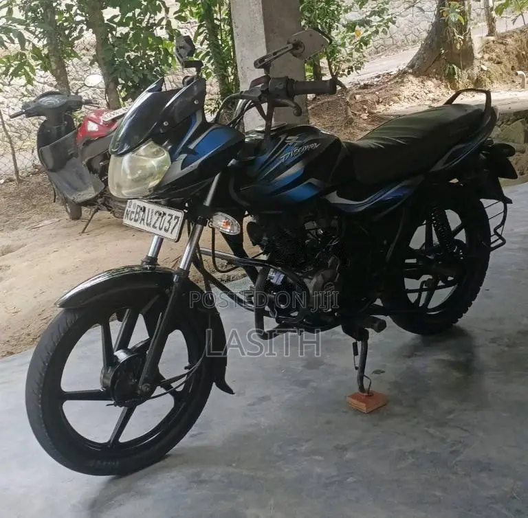 Bajaj Discover 100 2014 Motorbike (Used)