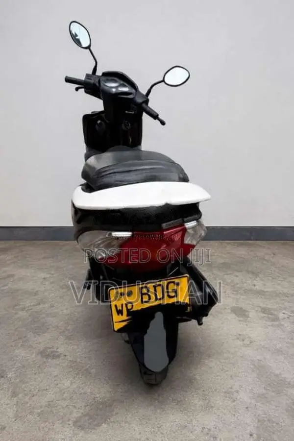 Honda Dio 2016 Motorbike (Used)