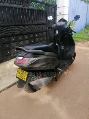 Hero Dash 2016 Motorbike (Used)