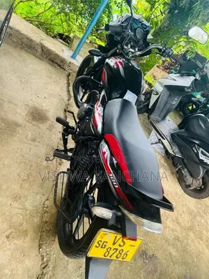 Bajaj Discover 100 2010 Motorbike (Used)