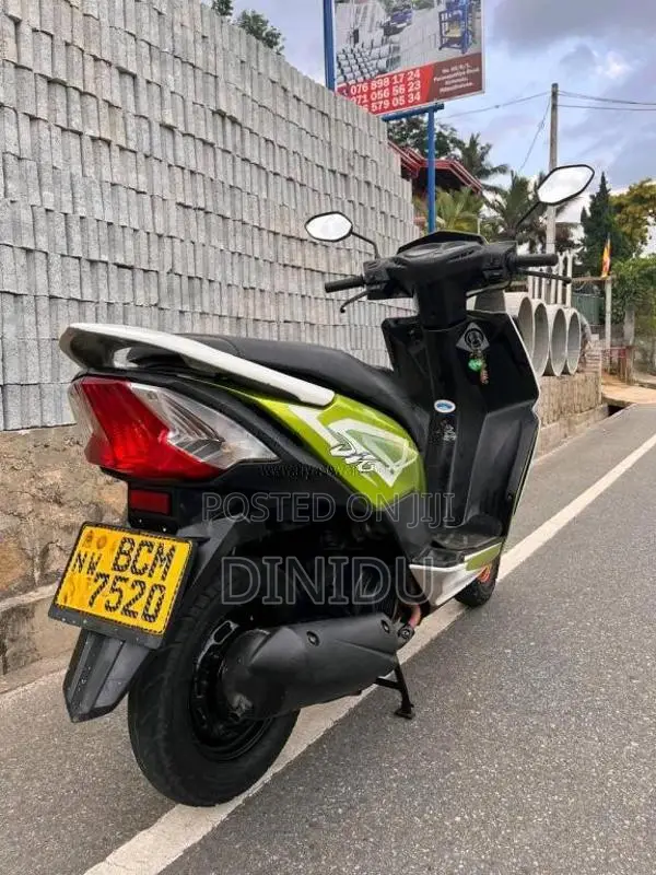 Honda Dio 2016 Motorbike (Used)