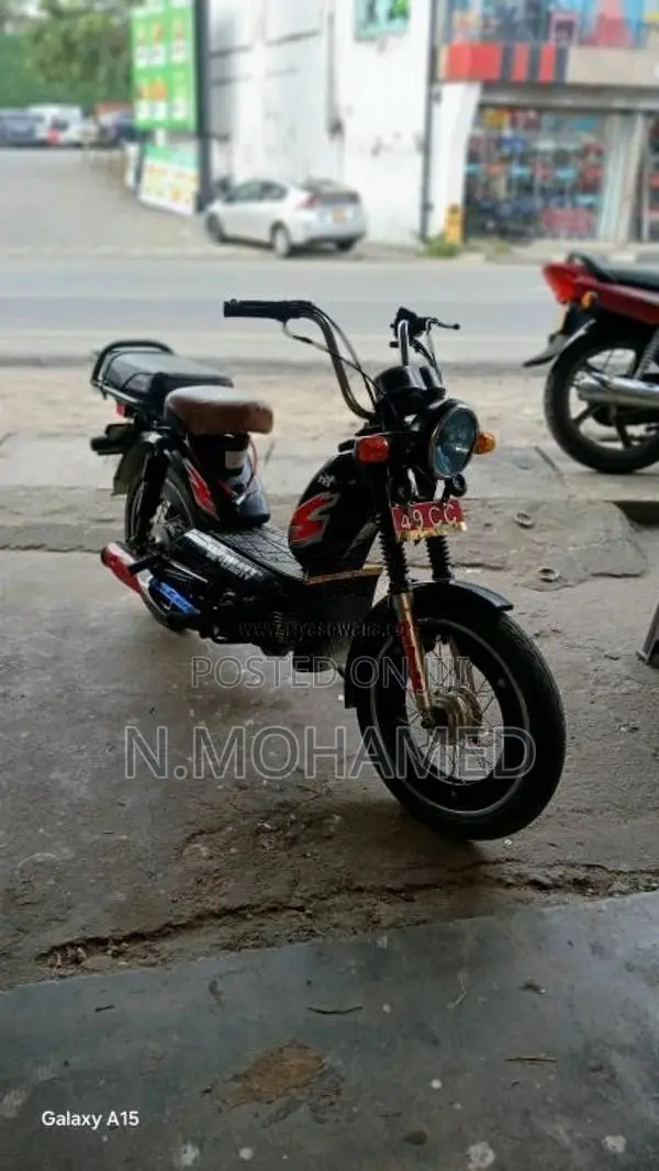 TVS Xl SUPER HEAVY DUTY 2013 Motorbike Unregistered (Recondition)