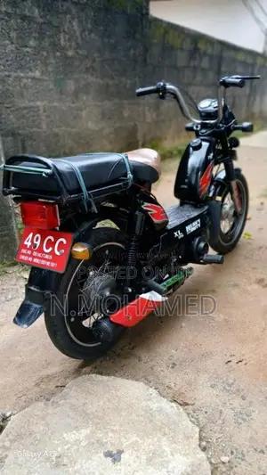 TVS Xl SUPER HEAVY DUTY 2013 Motorbike Unregistered (Recondition)