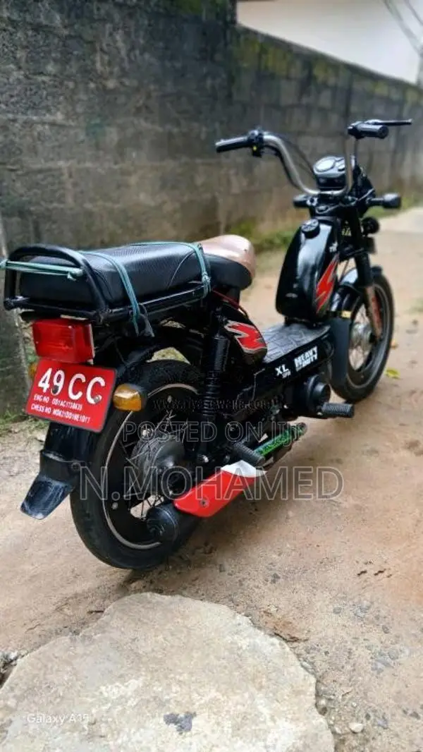 TVS Xl SUPER HEAVY DUTY 2013 Motorbike Unregistered (Recondition)
