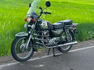 Honda CD 125 Benly 2000 Motorbike (Used)