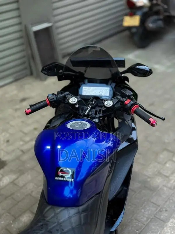 Yamaha R15 Version 3.0 2019 Motorbike (Used)